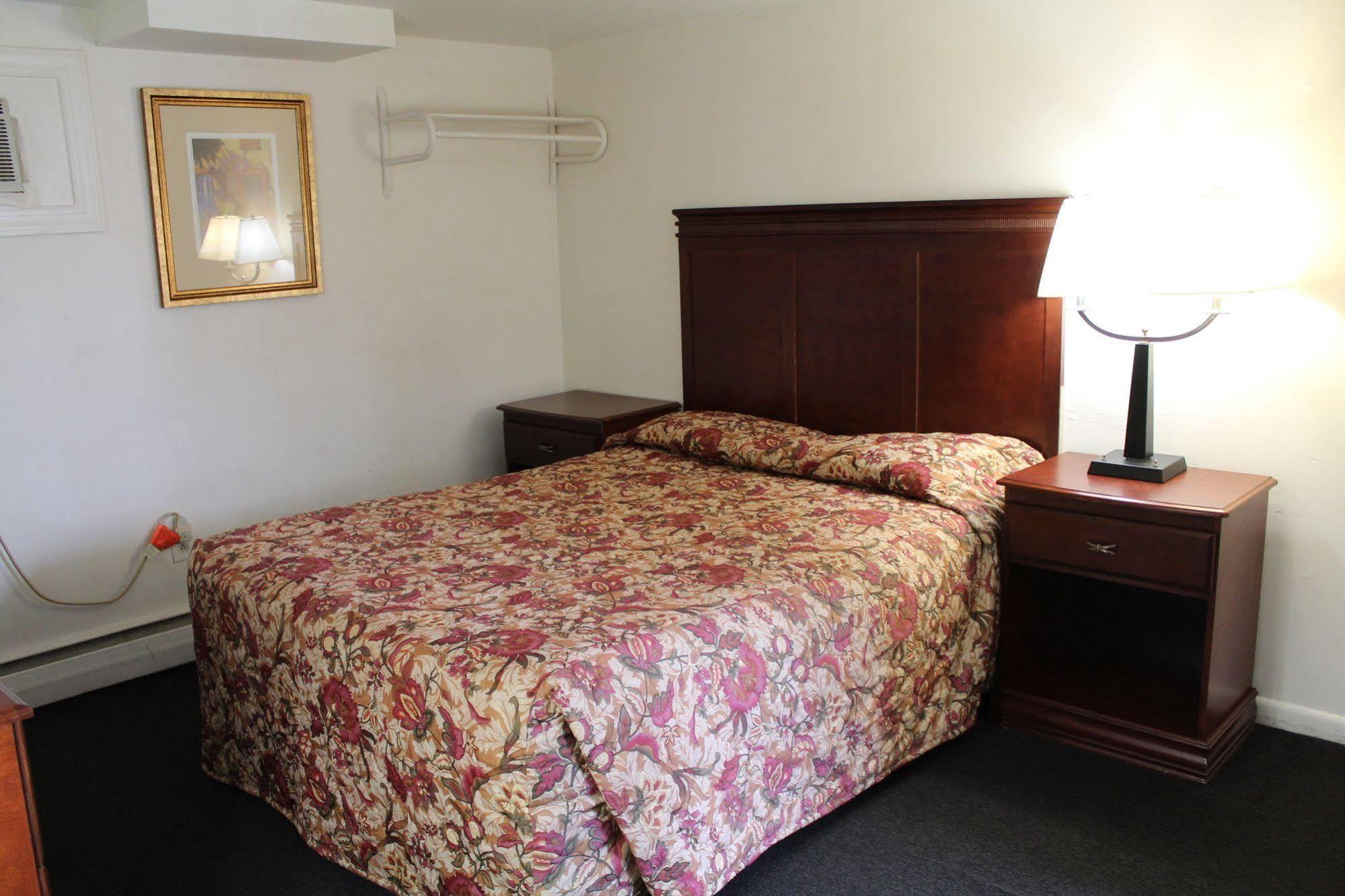 Budget Inn Motel Suites Somers Point Exterior photo
